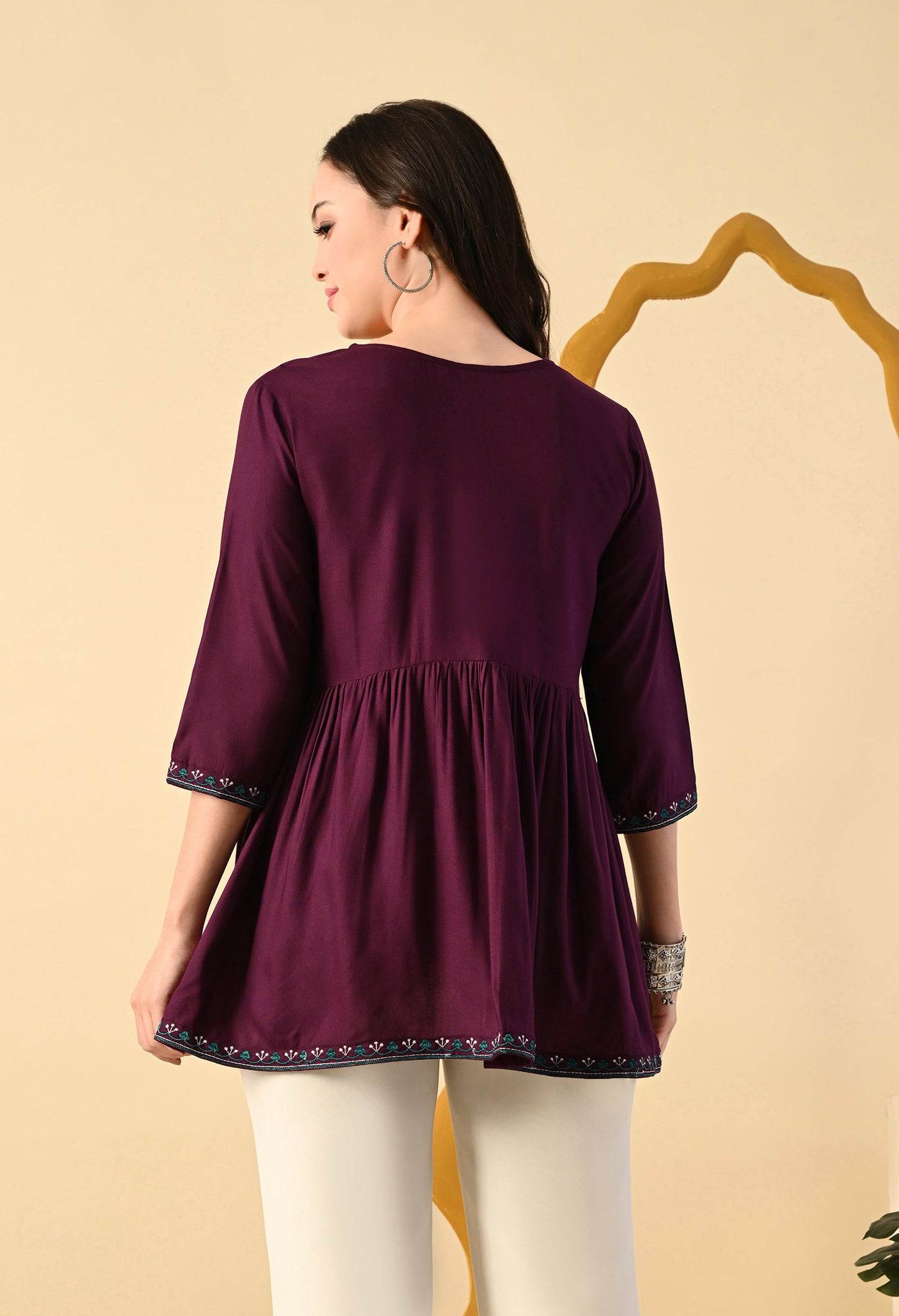 Women Printed Party wear Top (Maroon)
