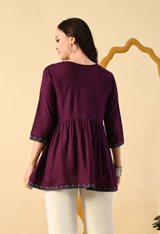 Women Printed Party wear Top (Maroon)